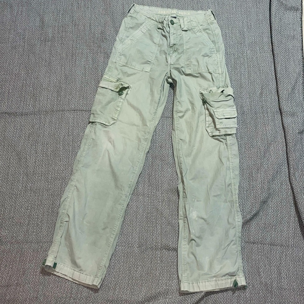 American Eagle baggy cargo pants